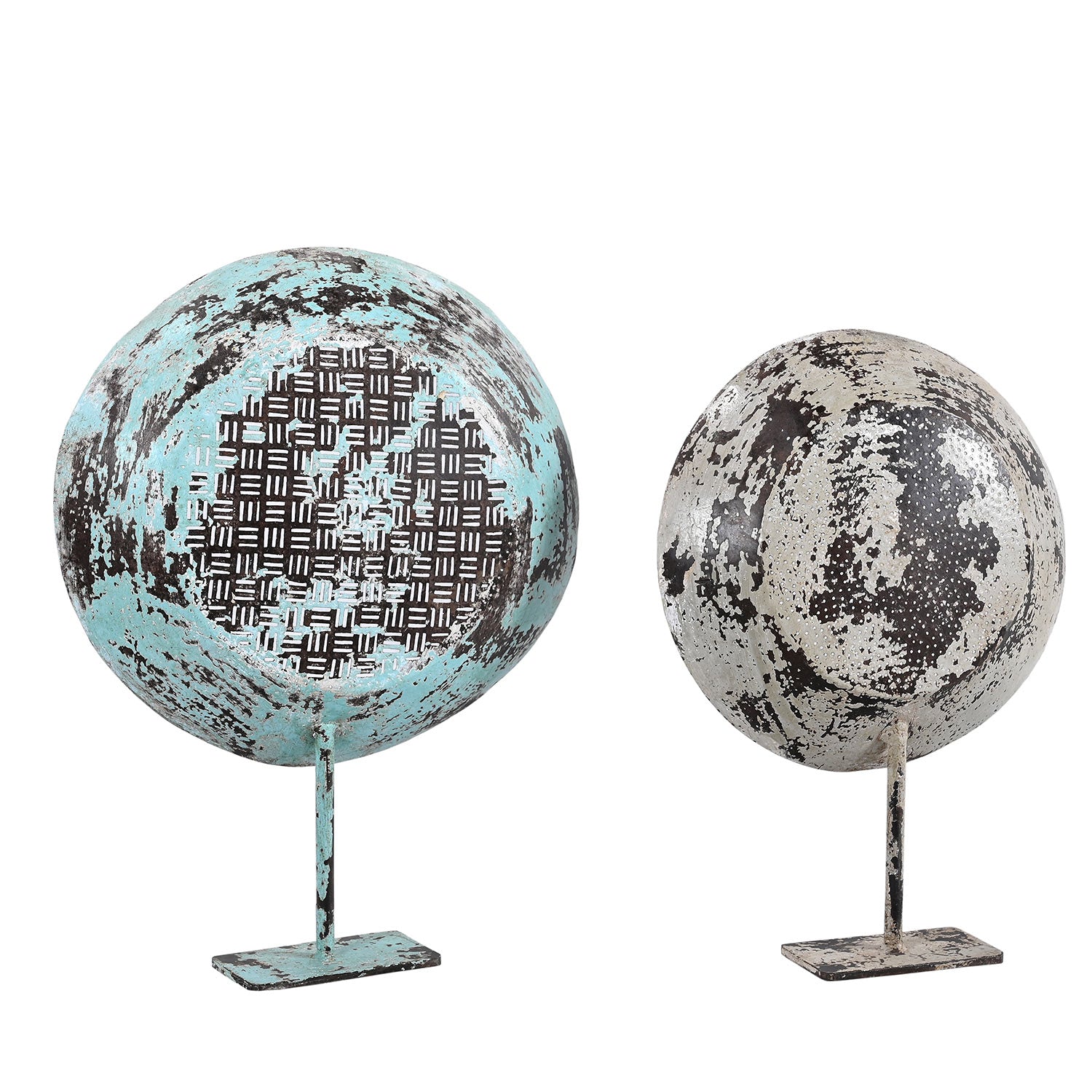 Farmhouse Style Distressed Blue Vinatge Metal Seive On Display Stand